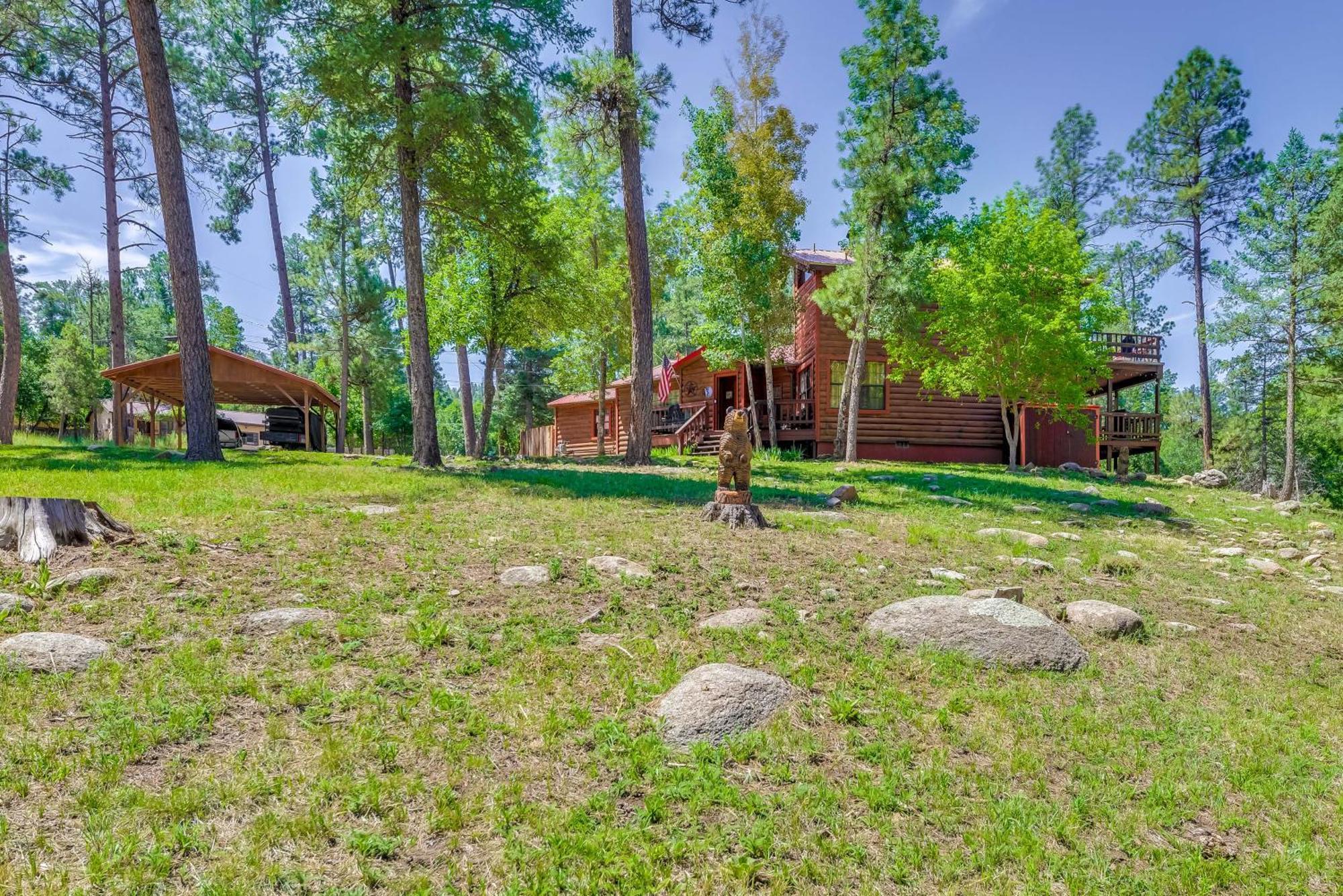 Unique Bear Country Cabin In Ruidoso With Hot Tub! エクステリア 写真